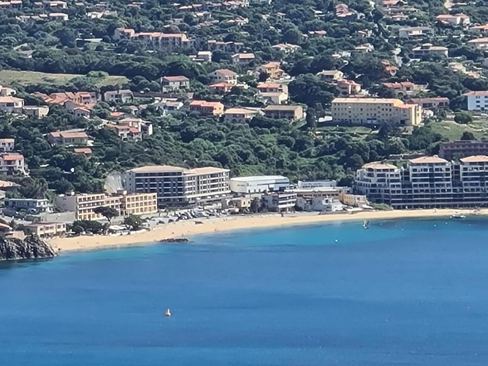 T2 De Standing Front De Mer Propriano  Exterior photo